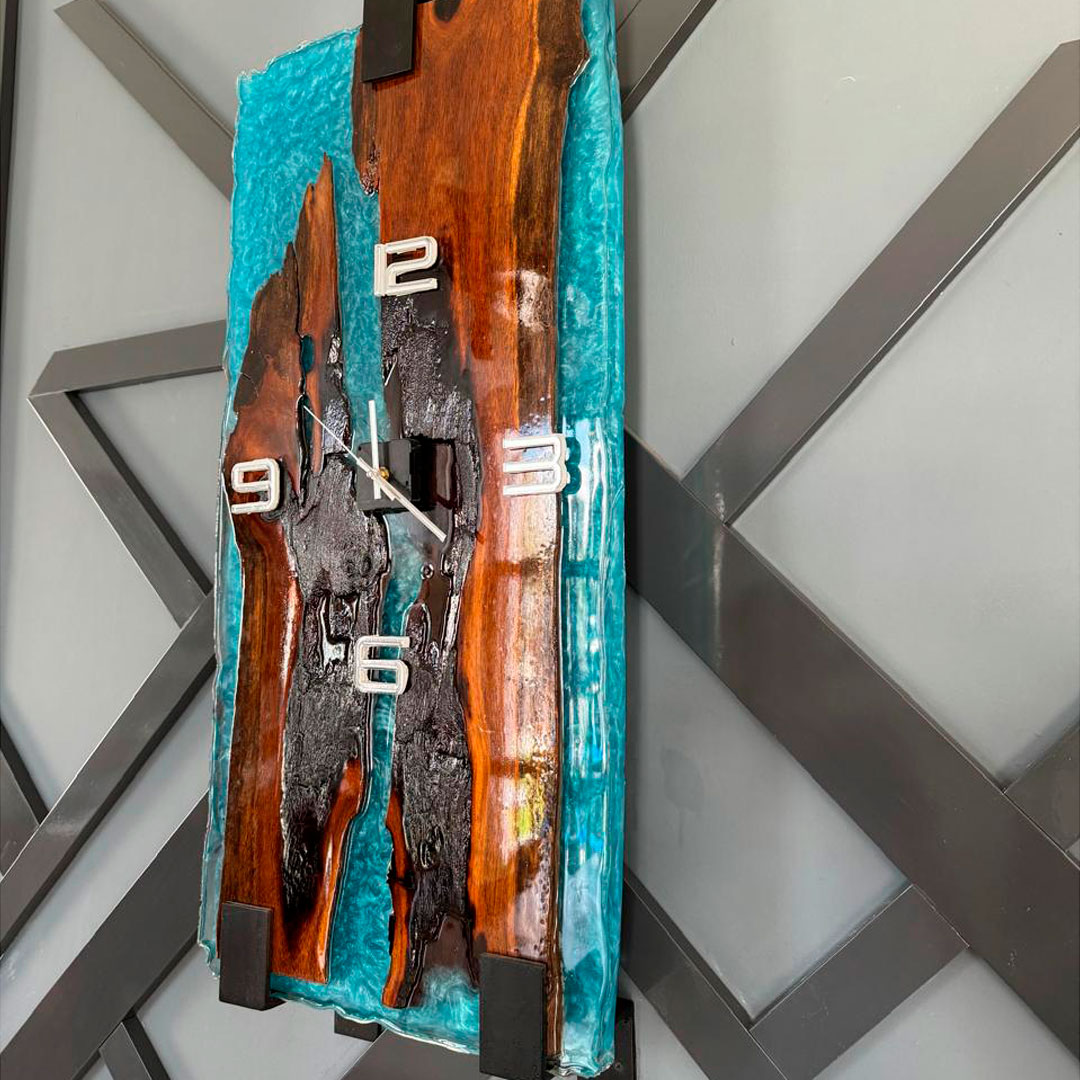 Resina Epóxica en Reloj